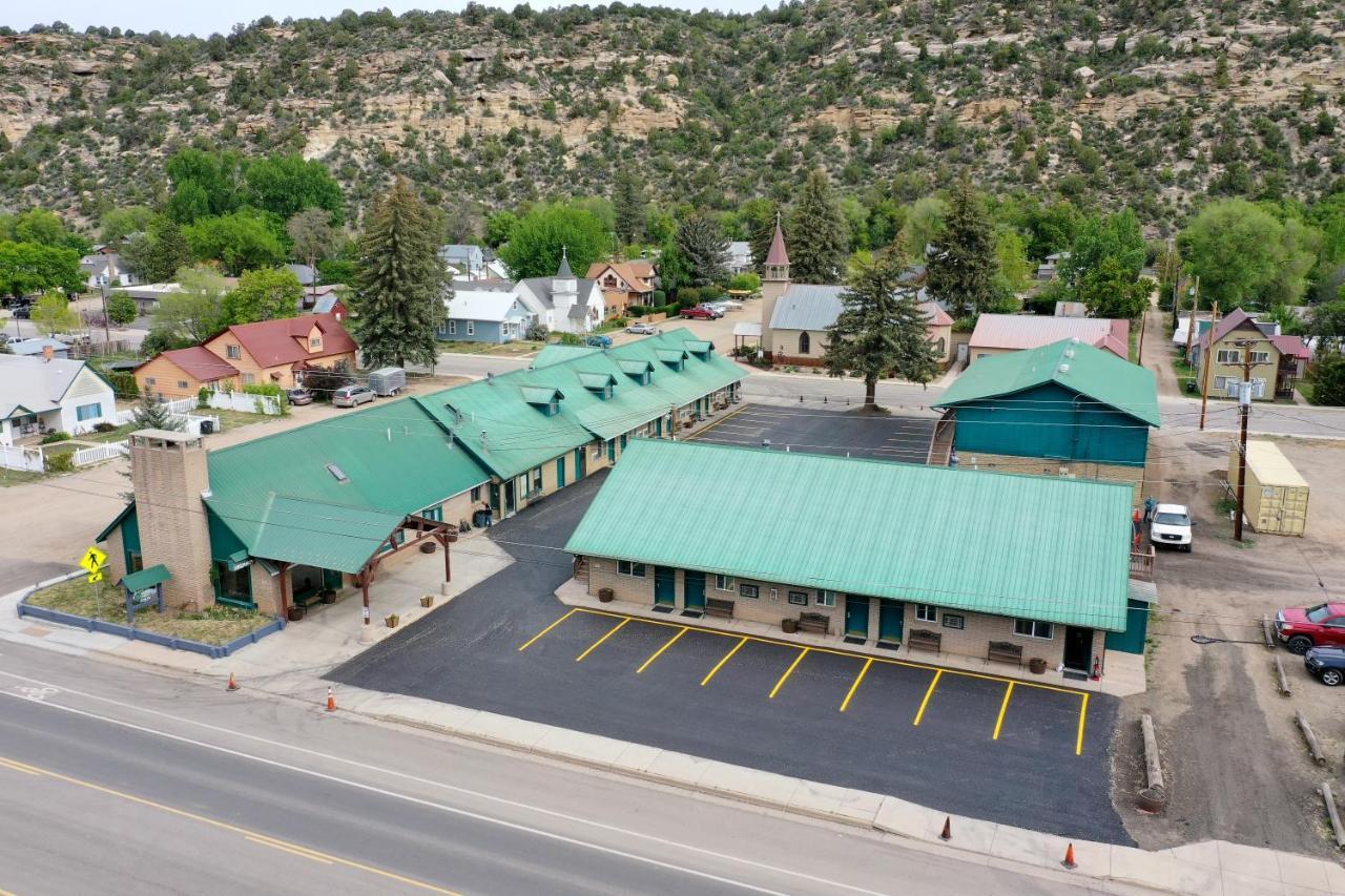 Dolores Mountain Inn מראה חיצוני תמונה