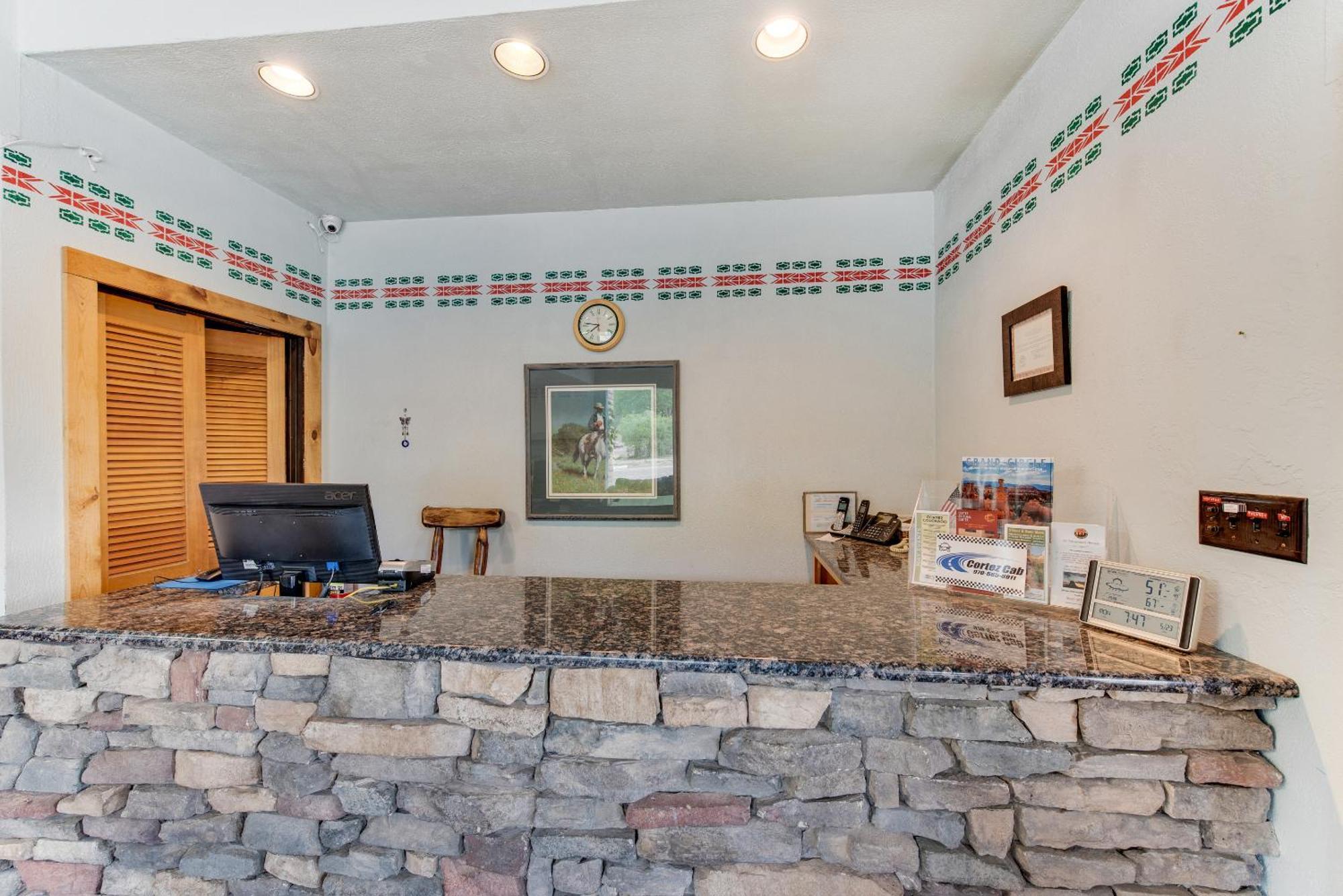 Dolores Mountain Inn מראה חיצוני תמונה