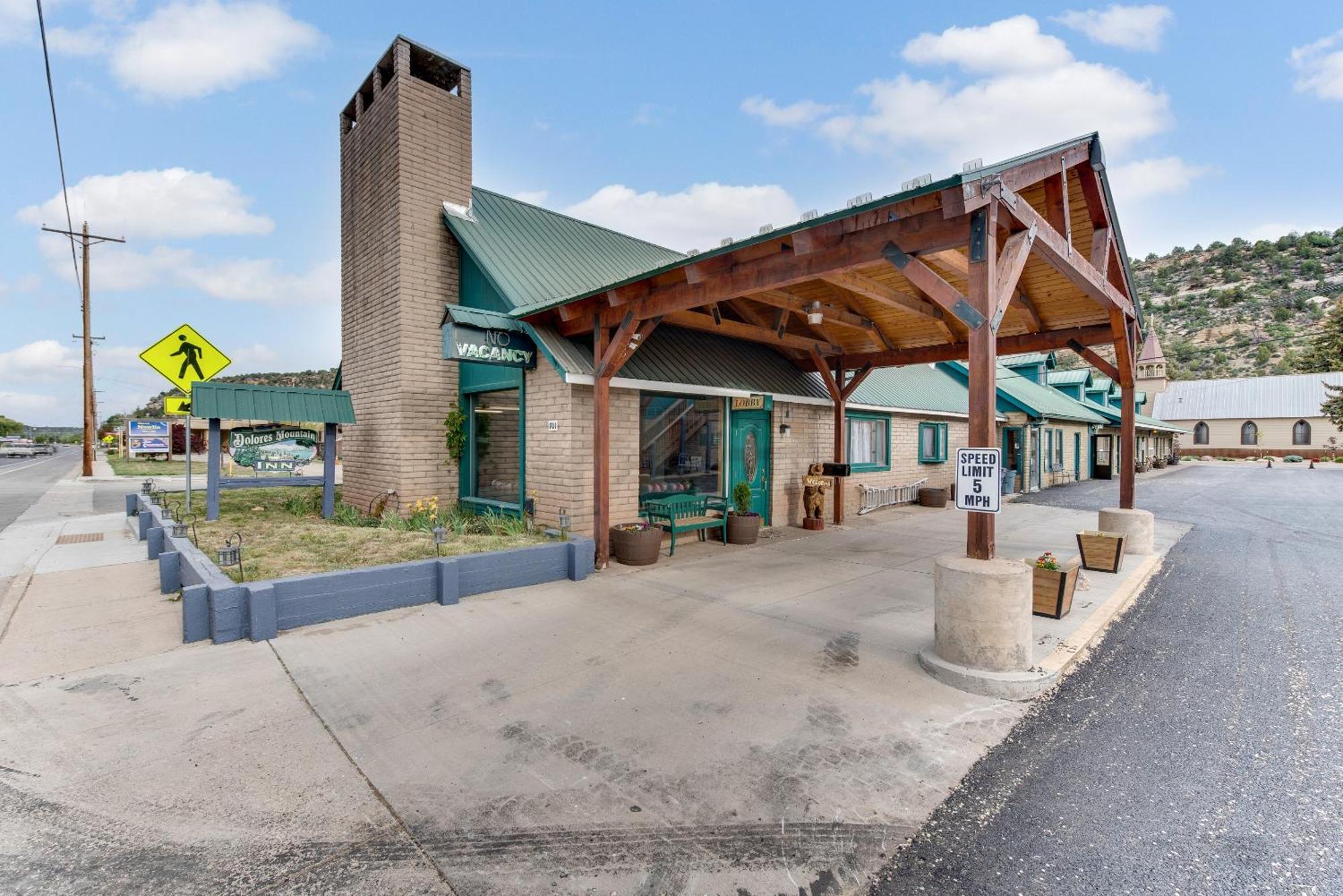 Dolores Mountain Inn מראה חיצוני תמונה